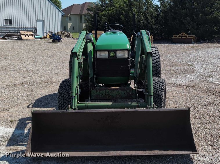 image for item DT1758 2000 John Deere 4700 MFWD tractor