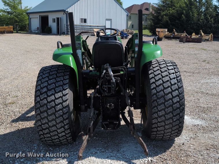 image for item DT1758 2000 John Deere 4700 MFWD tractor