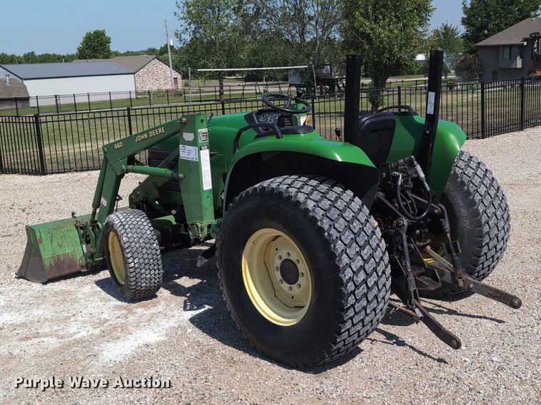 image for item DT1758 2000 John Deere 4700 MFWD tractor