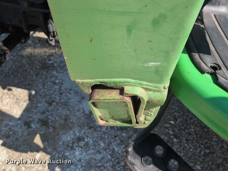image for item DT1758 2000 John Deere 4700 MFWD tractor