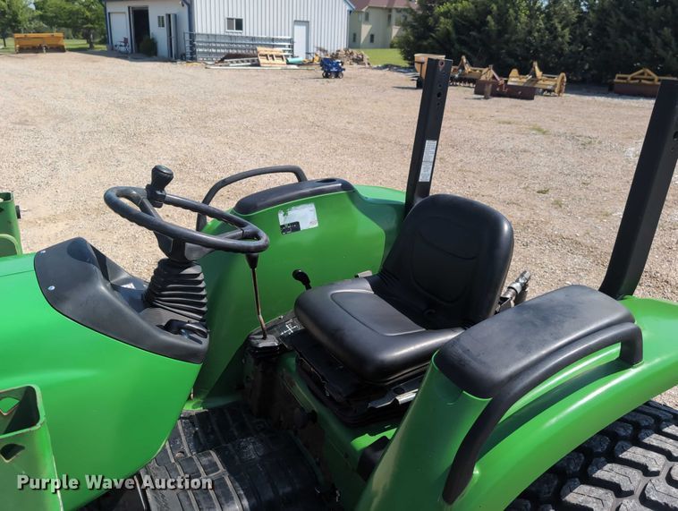 image for item DT1758 2000 John Deere 4700 MFWD tractor