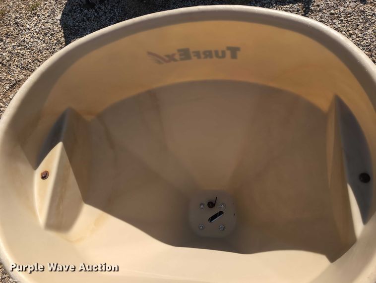 image for item DT1759 Ag equipment