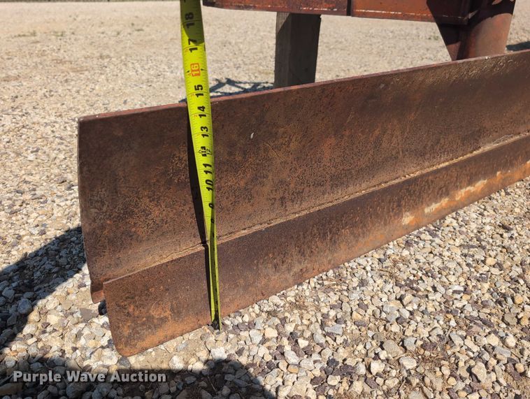 image for item DT1759 Ag equipment