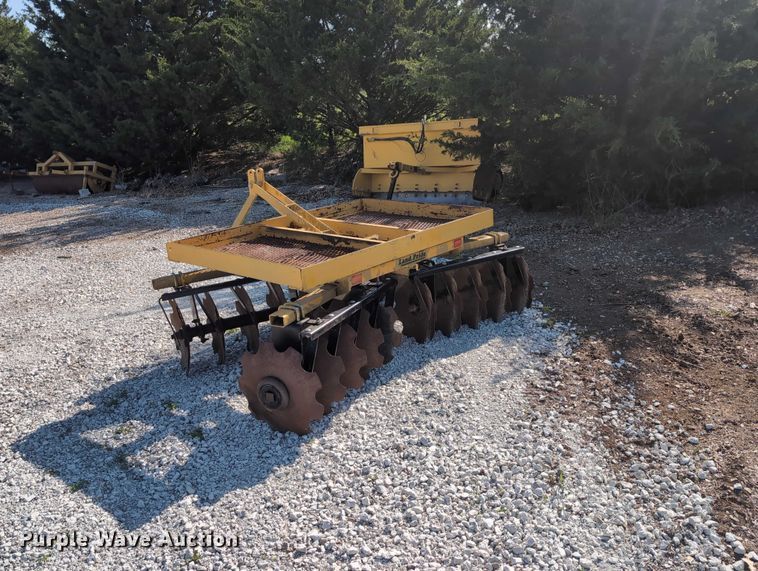image for item DT1761 Land Pride DH1572 tandem disk