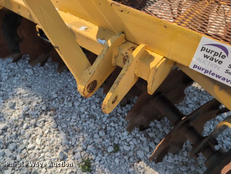 image for item DT1761 Land Pride DH1572 tandem disk