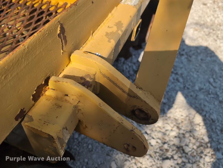 image for item DT1761 Land Pride DH1572 tandem disk
