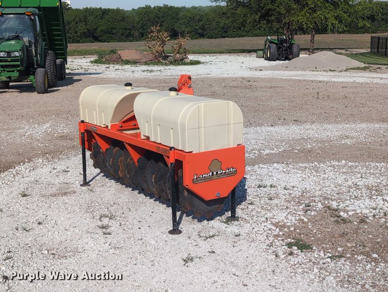 image for item DT1763 Land Pride CR2572 straw crimper