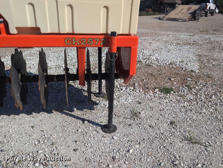image for item DT1763 Land Pride CR2572 straw crimper