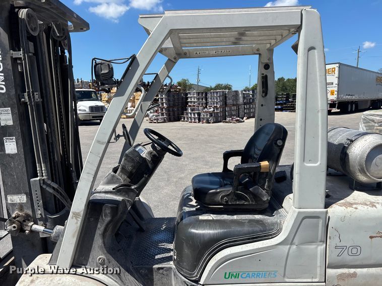 image for item DU6265 2018 UniCarriers PF70 forklift