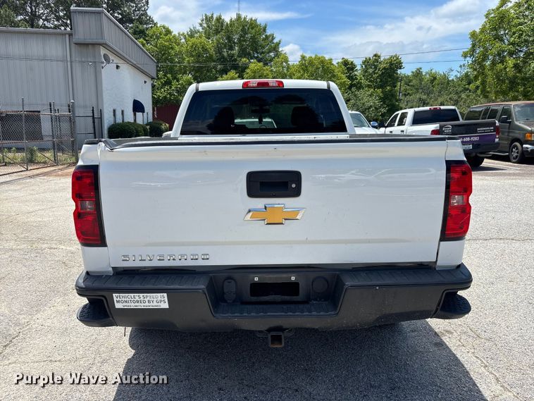 image for item DU6271 2018 Chevrolet Silverado 1500 Crew Cab pickup truck