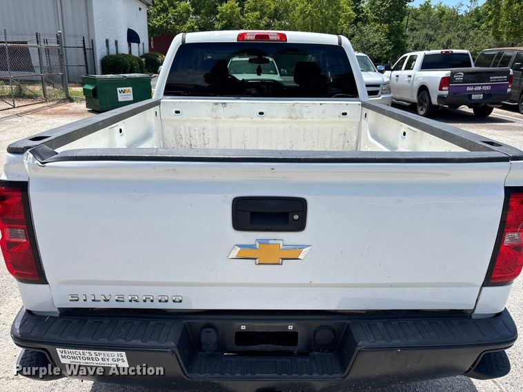 image for item DU6271 2018 Chevrolet Silverado 1500 Crew Cab pickup truck