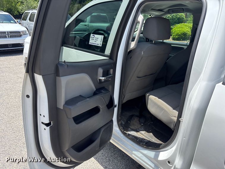 image for item DU6271 2018 Chevrolet Silverado 1500 Crew Cab pickup truck