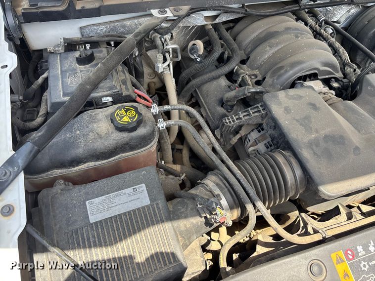 image for item DU6271 2018 Chevrolet Silverado 1500 Crew Cab pickup truck