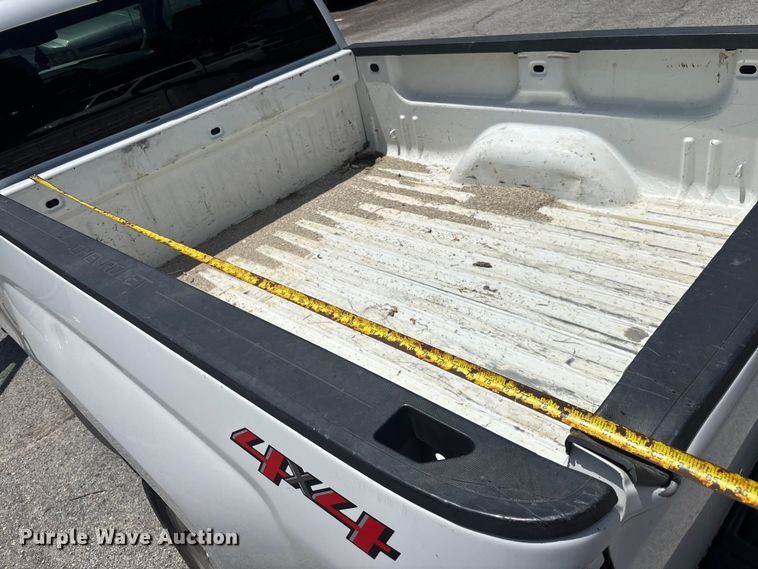 image for item DU6271 2018 Chevrolet Silverado 1500 Crew Cab pickup truck