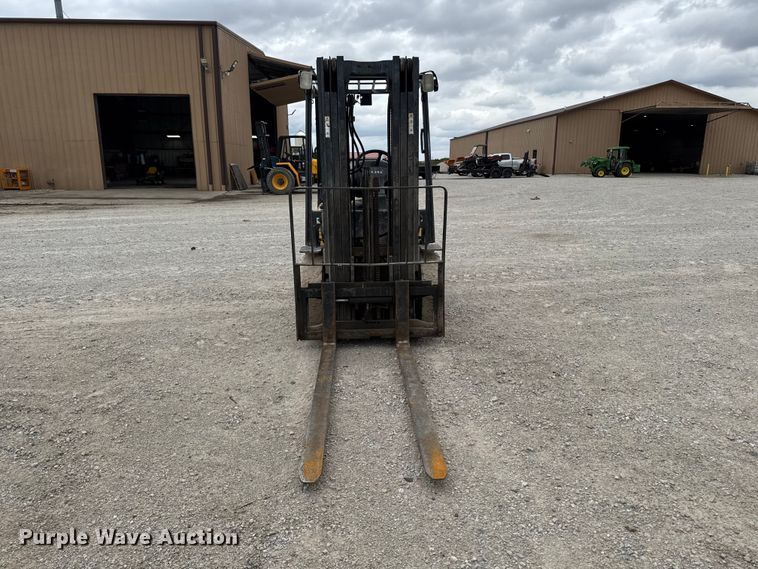 image for item DV2000 Doosan G25E-3 forklift