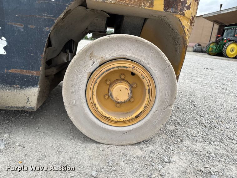 image for item DV2000 Doosan G25E-3 forklift