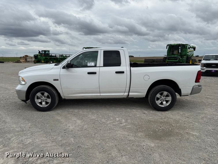 image for item DV2002 2019 RAM 1500 Ext. Cab pickup truck