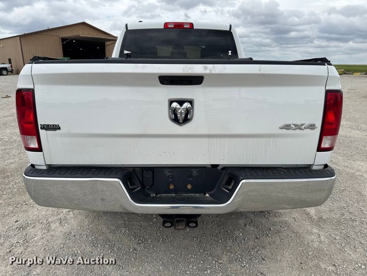 image for item DV2002 2019 RAM 1500 Ext. Cab pickup truck