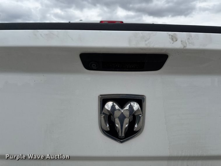 image for item DV2002 2019 RAM 1500 Ext. Cab pickup truck