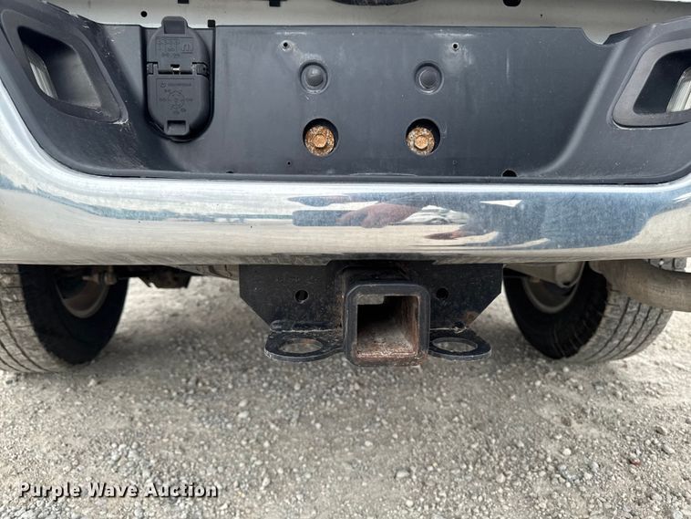 image for item DV2002 2019 RAM 1500 Ext. Cab pickup truck
