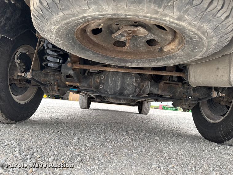 image for item DV2002 2019 RAM 1500 Ext. Cab pickup truck
