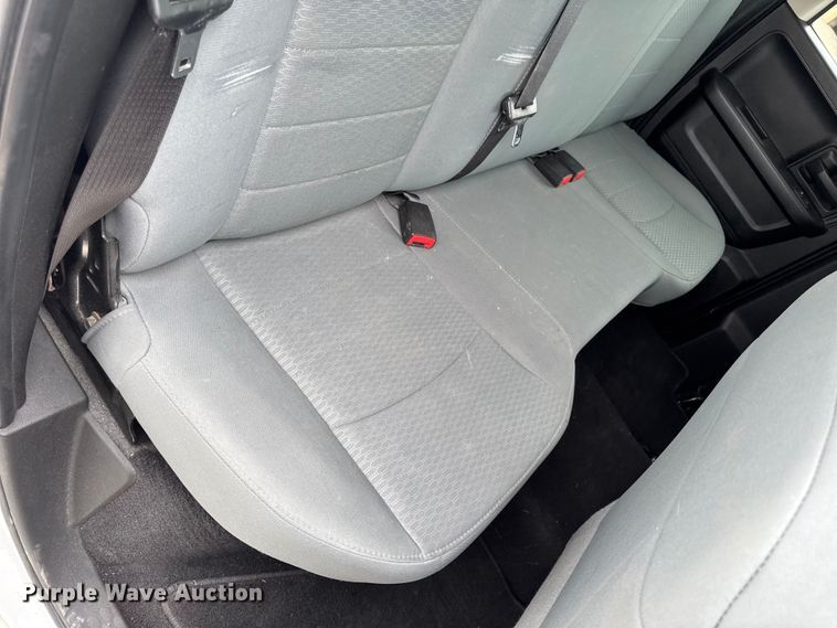 image for item DV2002 2019 RAM 1500 Ext. Cab pickup truck