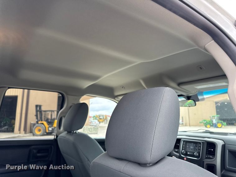 image for item DV2002 2019 RAM 1500 Ext. Cab pickup truck