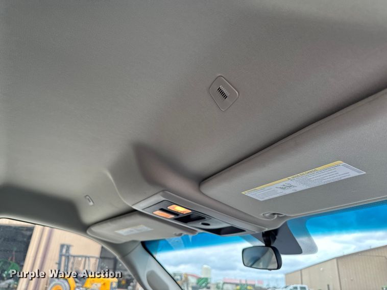 image for item DV2002 2019 RAM 1500 Ext. Cab pickup truck