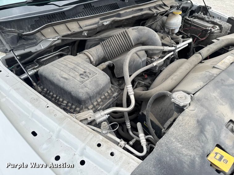 image for item DV2002 2019 RAM 1500 Ext. Cab pickup truck