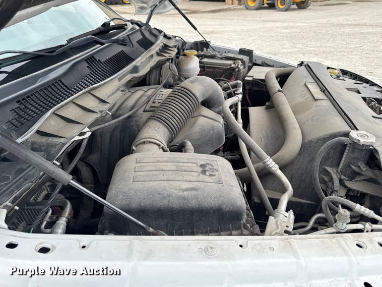 image for item DV2002 2019 RAM 1500 Ext. Cab pickup truck