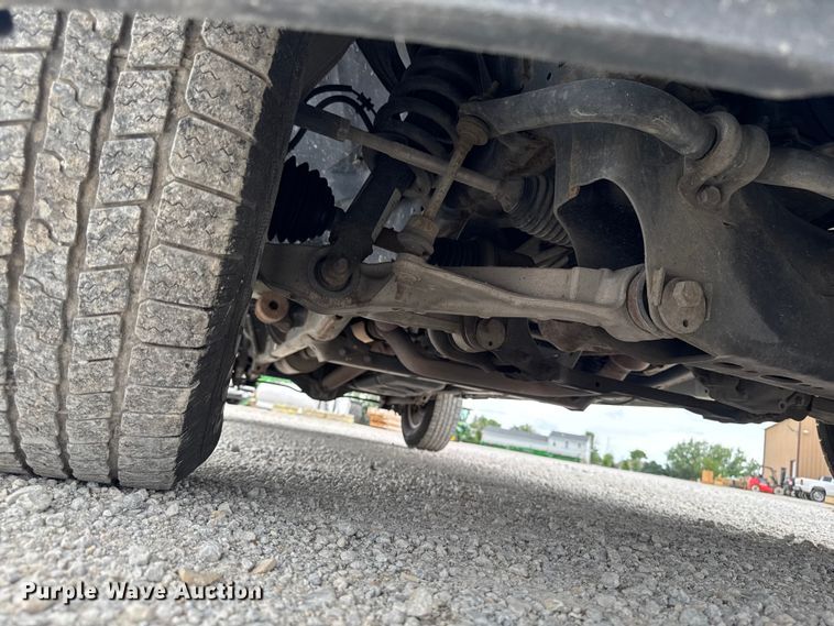 image for item DV2002 2019 RAM 1500 Ext. Cab pickup truck