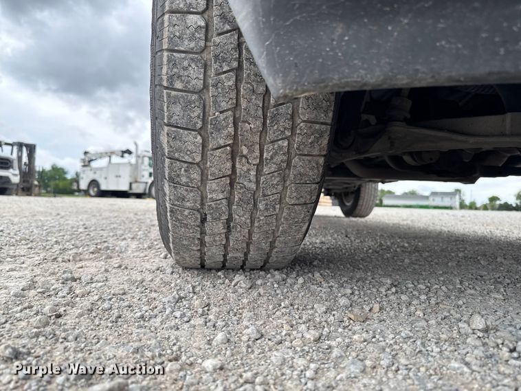 image for item DV2002 2019 RAM 1500 Ext. Cab pickup truck