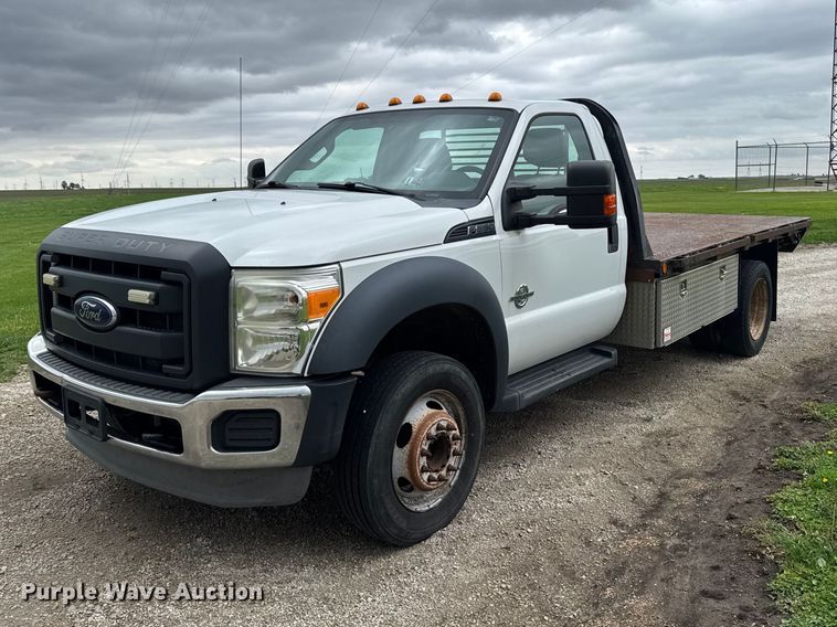 image for item DV2003 2013 Ford F550 Super Duty XL flatbed truck