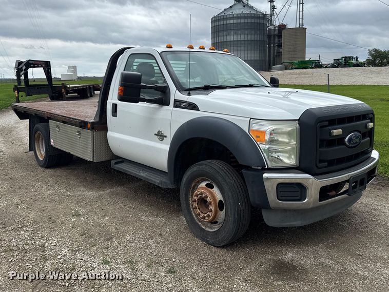 image for item DV2003 2013 Ford F550 Super Duty XL flatbed truck