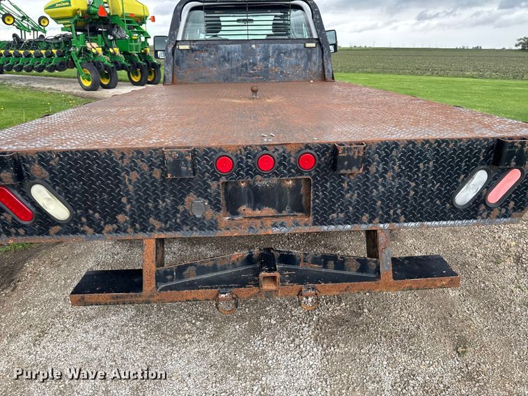 image for item DV2003 2013 Ford F550 Super Duty XL flatbed truck
