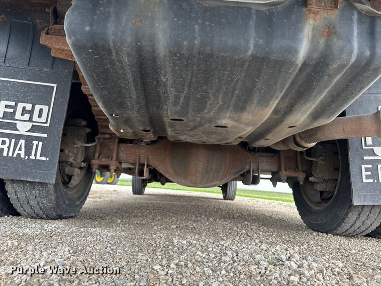 image for item DV2003 2013 Ford F550 Super Duty XL flatbed truck