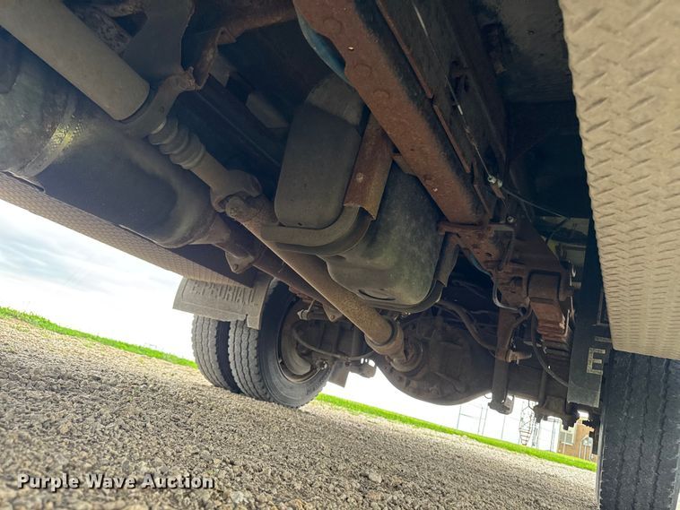 image for item DV2003 2013 Ford F550 Super Duty XL flatbed truck
