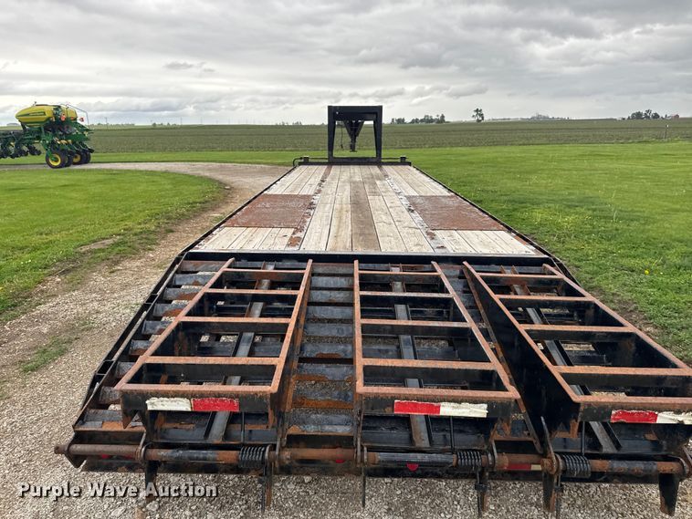 image for item DV2004 2018 Trailerman Trailers HHG8255F20 equipment trailer