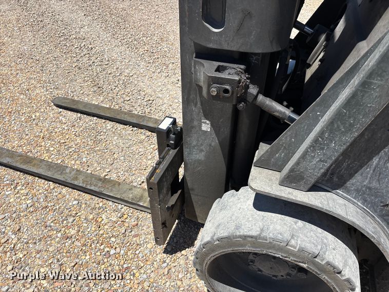 image for item DV4346 2012 Nissan PF80YLP forklift