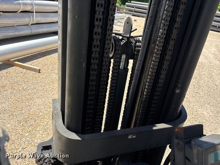 image for item DV4346 2012 Nissan PF80YLP forklift