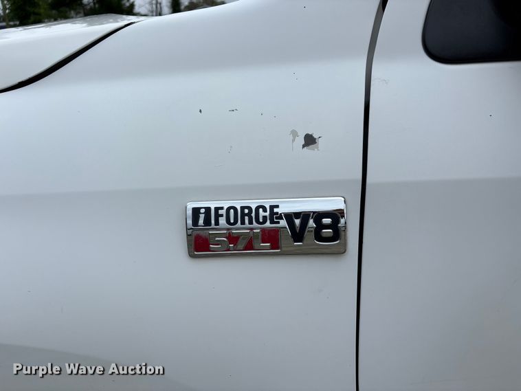image for item DV4360 2008 Toyota Tundra Ext. Cab pickup truck
