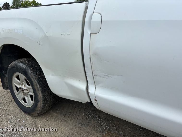 image for item DV4360 2008 Toyota Tundra Ext. Cab pickup truck