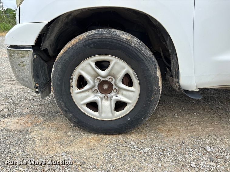 image for item DV4360 2008 Toyota Tundra Ext. Cab pickup truck