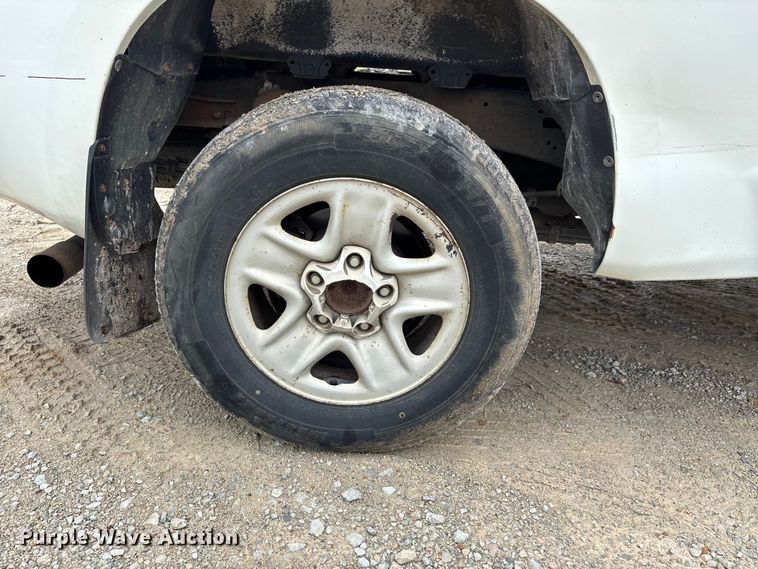 image for item DV4360 2008 Toyota Tundra Ext. Cab pickup truck