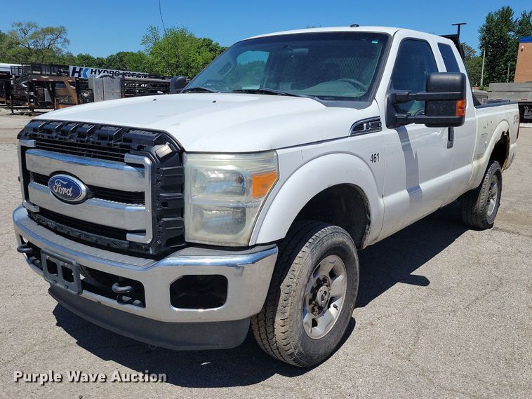 image for item DZ7123 2011 Ford F250 Crew Cab pickup truck
