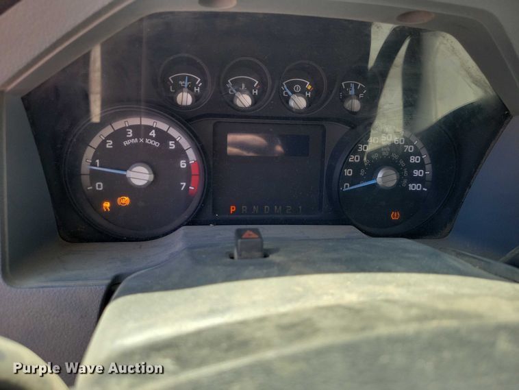 image for item DZ7123 2011 Ford F250 Crew Cab pickup truck