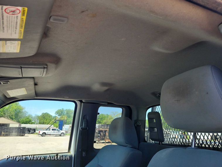 image for item DZ7123 2011 Ford F250 Crew Cab pickup truck