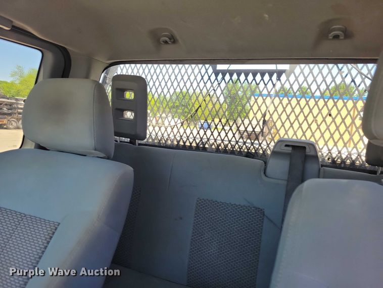 image for item DZ7123 2011 Ford F250 Crew Cab pickup truck