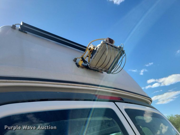 image for item DZ7124 2001 GMC Savana 3500 sewer camera van