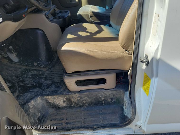 image for item DZ7124 2001 GMC Savana 3500 sewer camera van